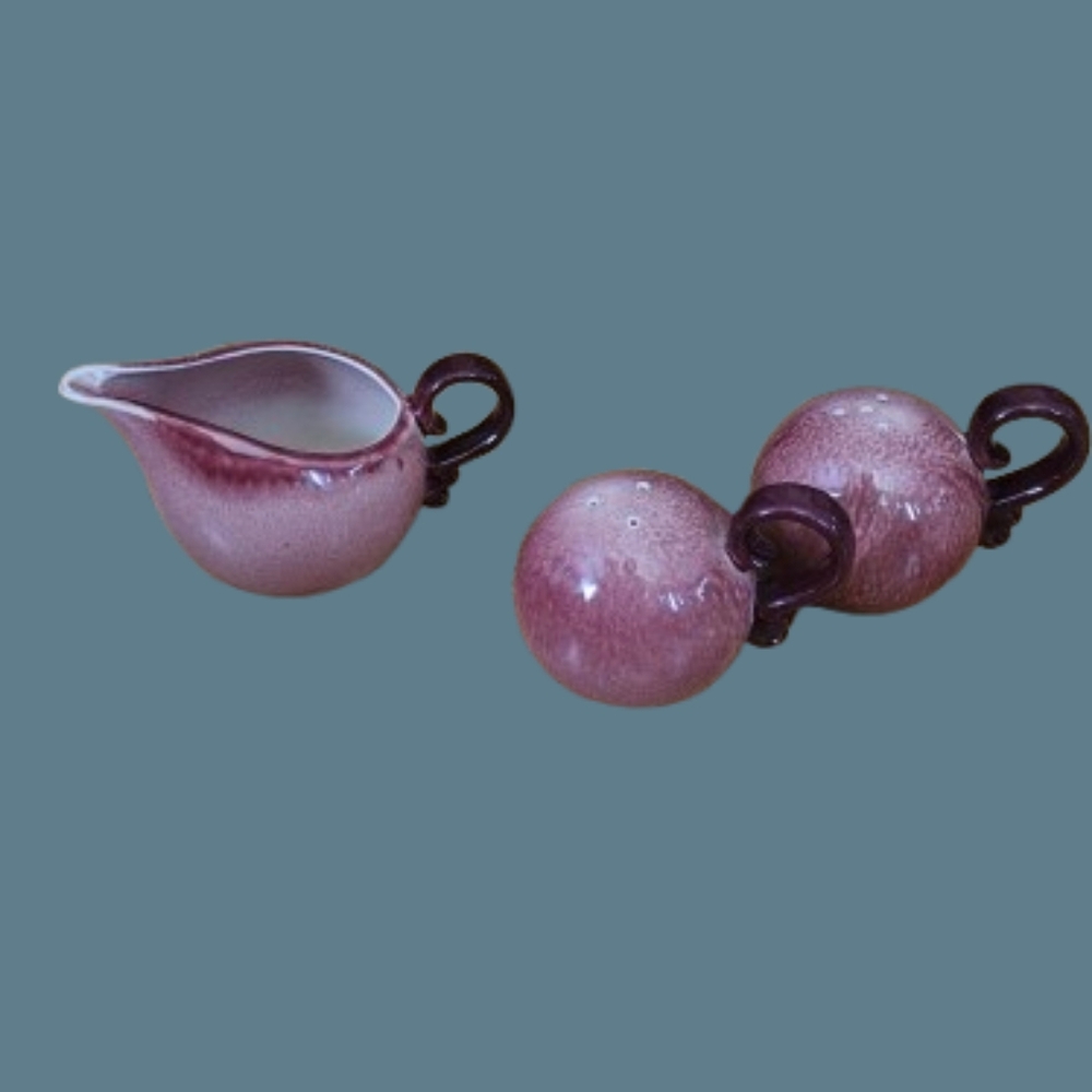 Vintage 1950's Hull USA Pottery Creamer & Salt & Pepper Shaker Set